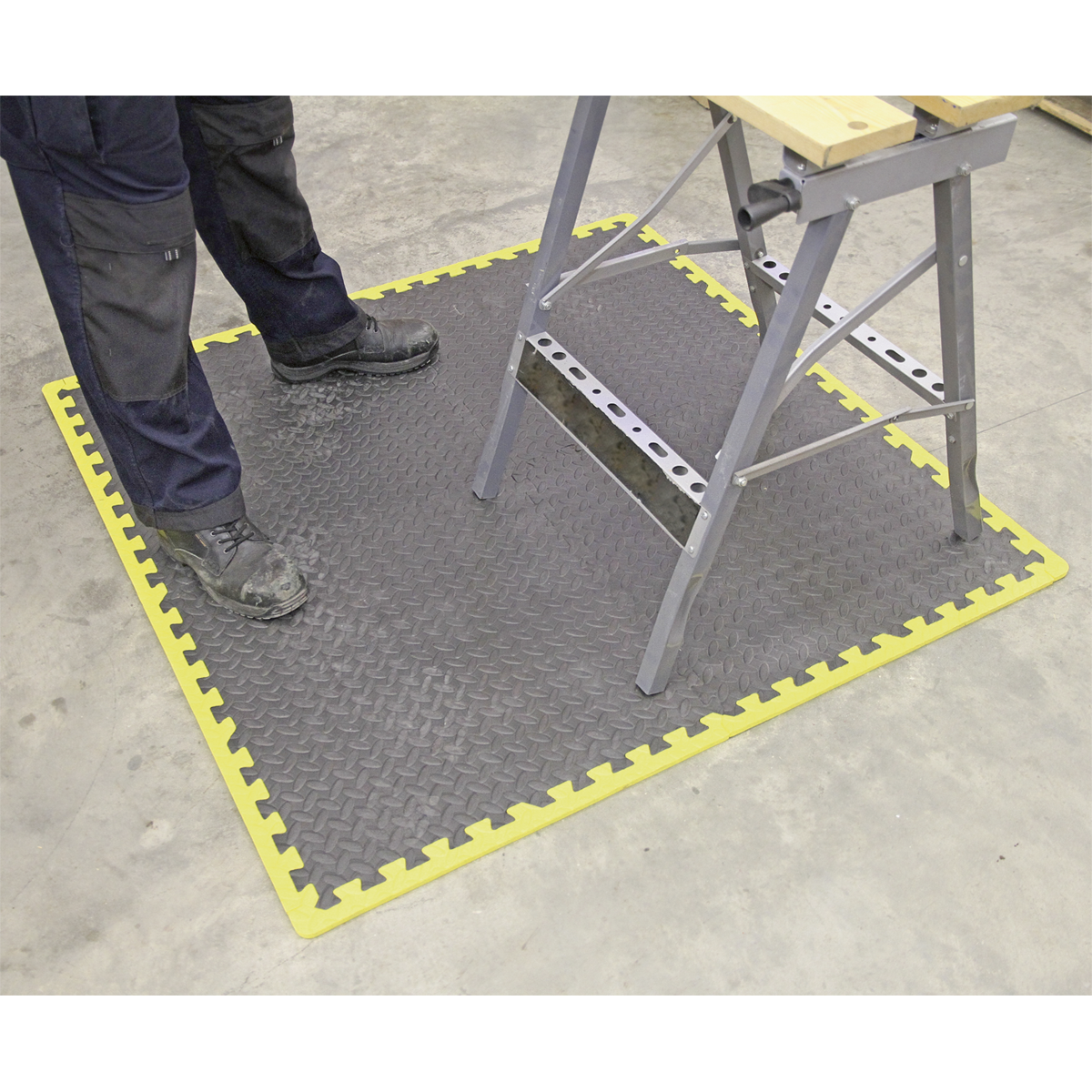 Interlocking EVA Foam Workshop Mat Set with Hi-Vis Edges 1240 x 1825mm