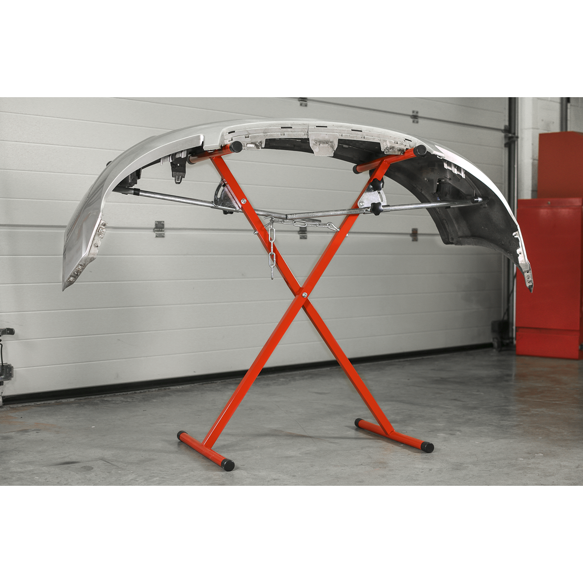 Folding Bumper/Panel Stand