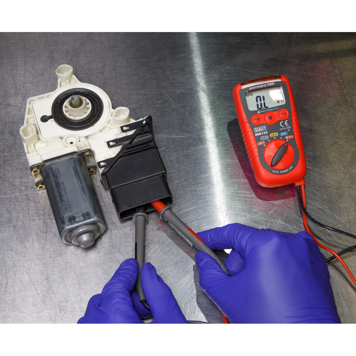 Professional Auto-Ranging Digital Multimeter