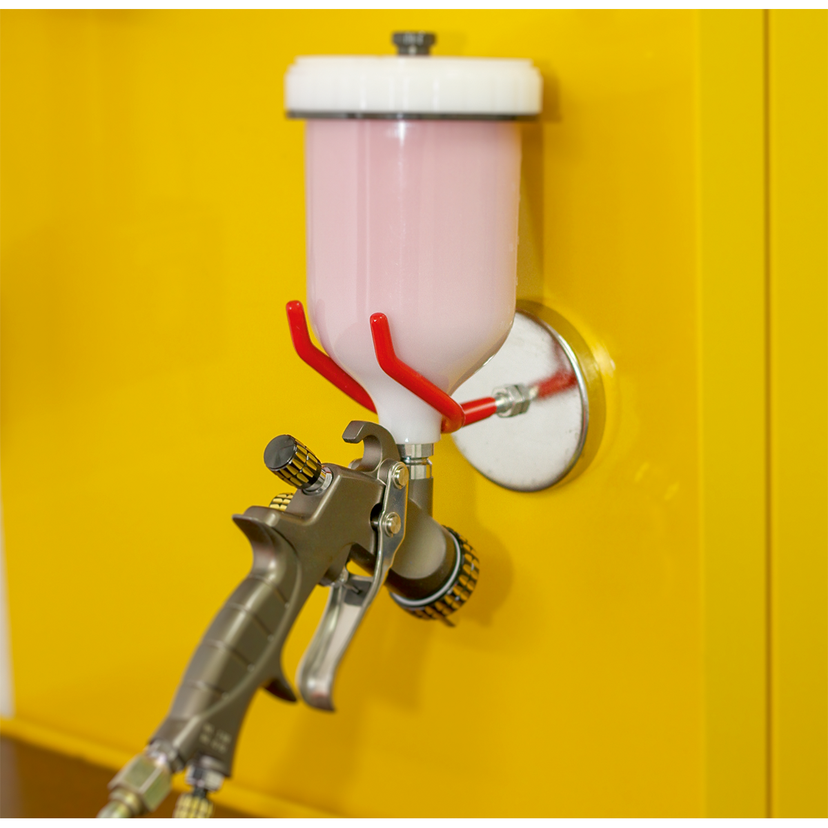 Magnetic Spray Gun Holder