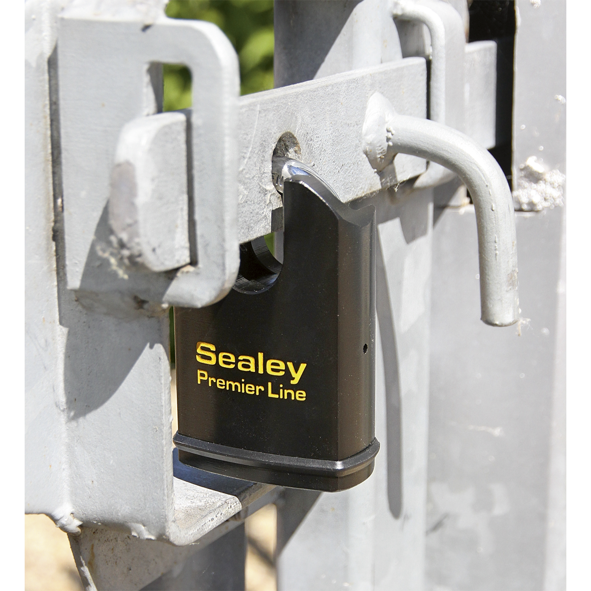 Premier™ Steel Body Padlock Shrouded Shackle 61mm