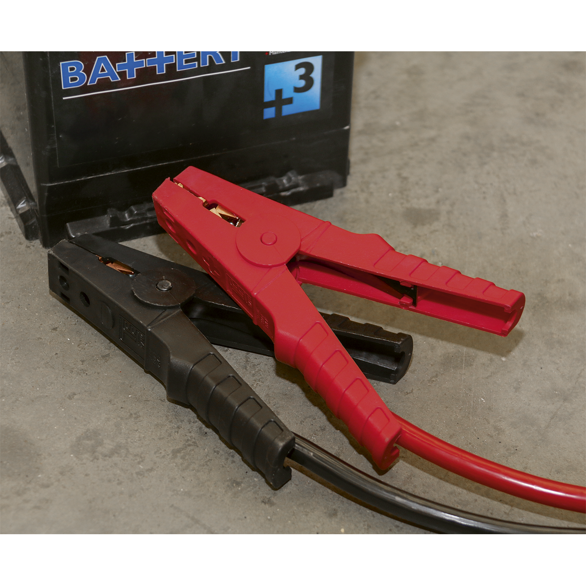 12/24V Emergency Heavy-Duty Jump Starter 1000hp Start