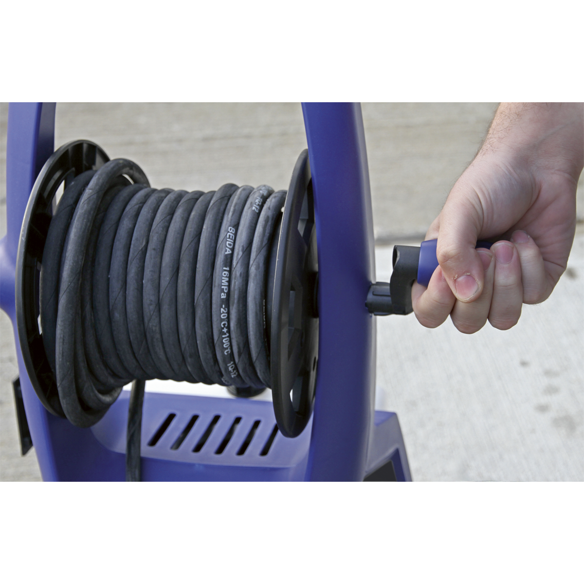Professional Pressure Washer with TSS & Rotablast® Nozzle 140bar 230V