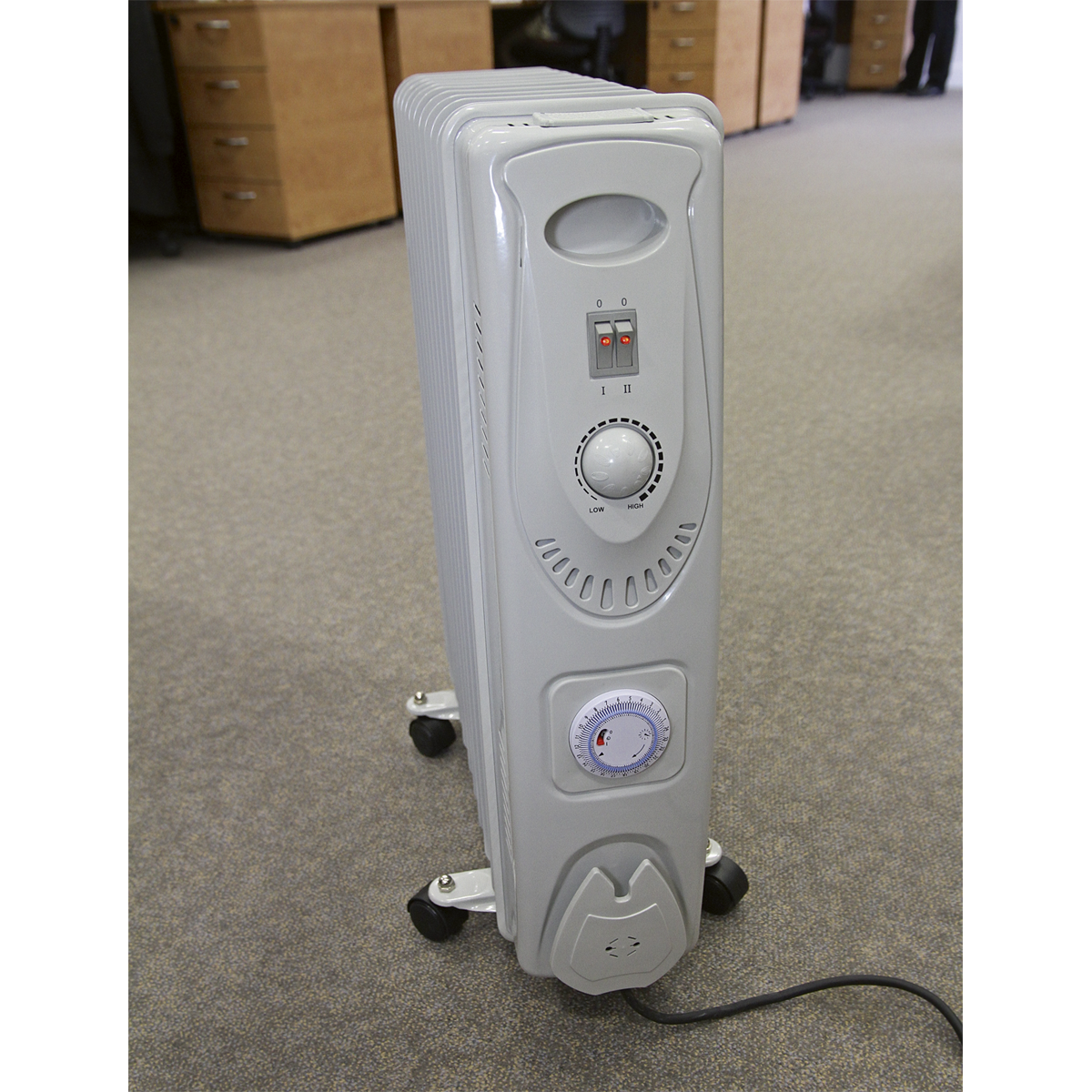 11-Element Oil Filled Radiator with Timer 2500W/230V