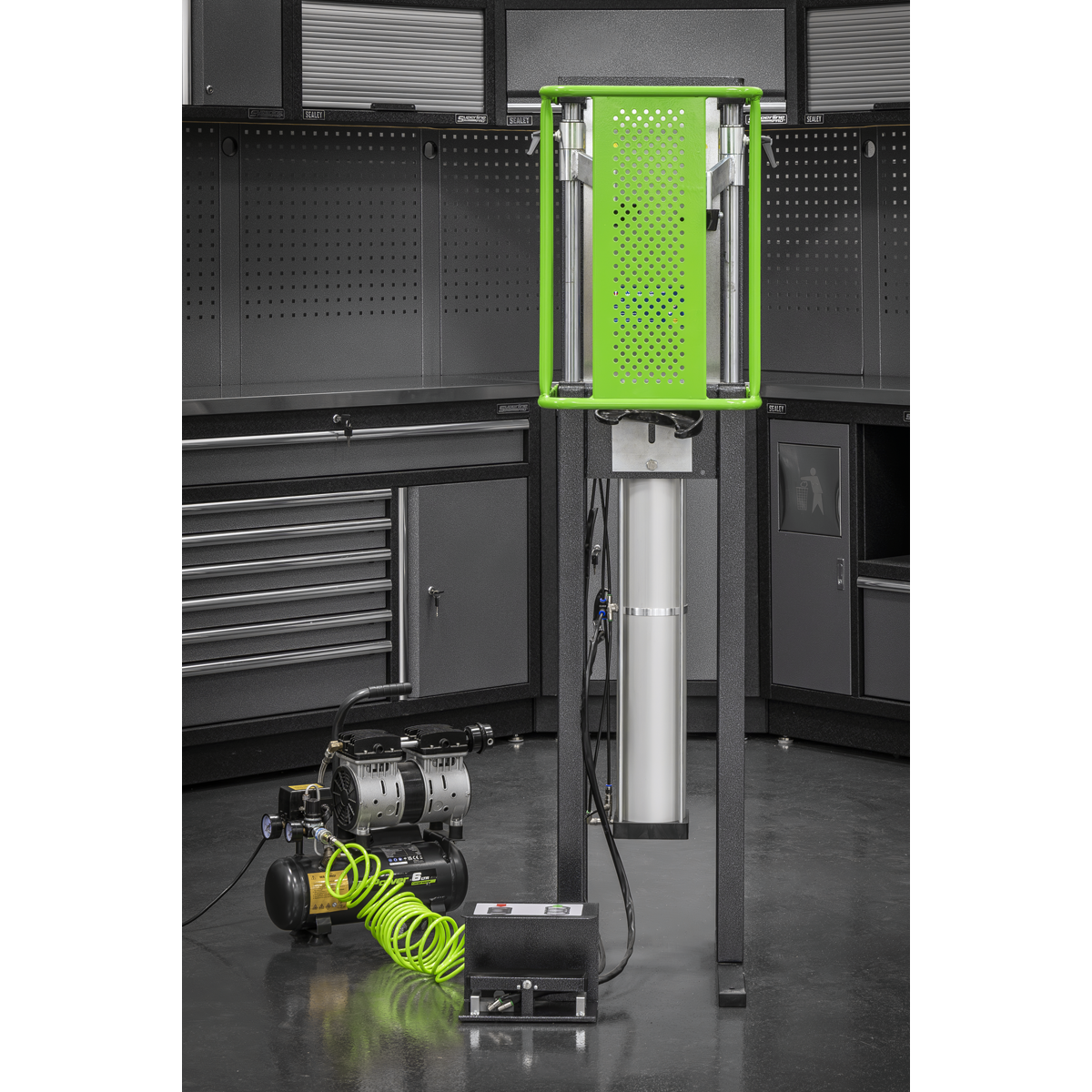 Air Operated Coil Spring Compressor 2500kg