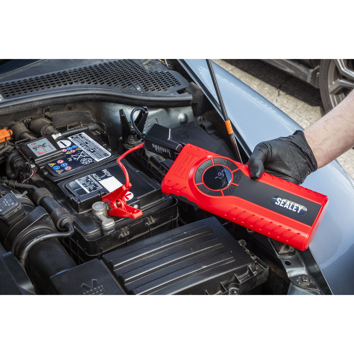 RoadStart® 12V Jump Starter & Tyre Inflator 1200A