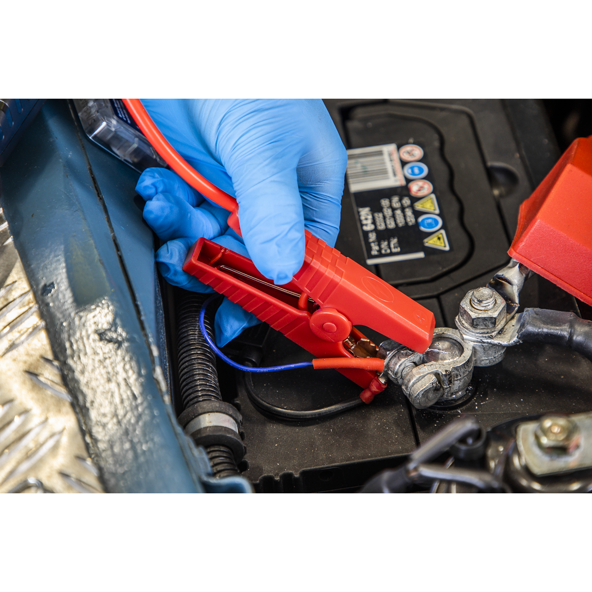 RoadStart® 12V Lithium-ion Jump Starter Power Pack 1200A