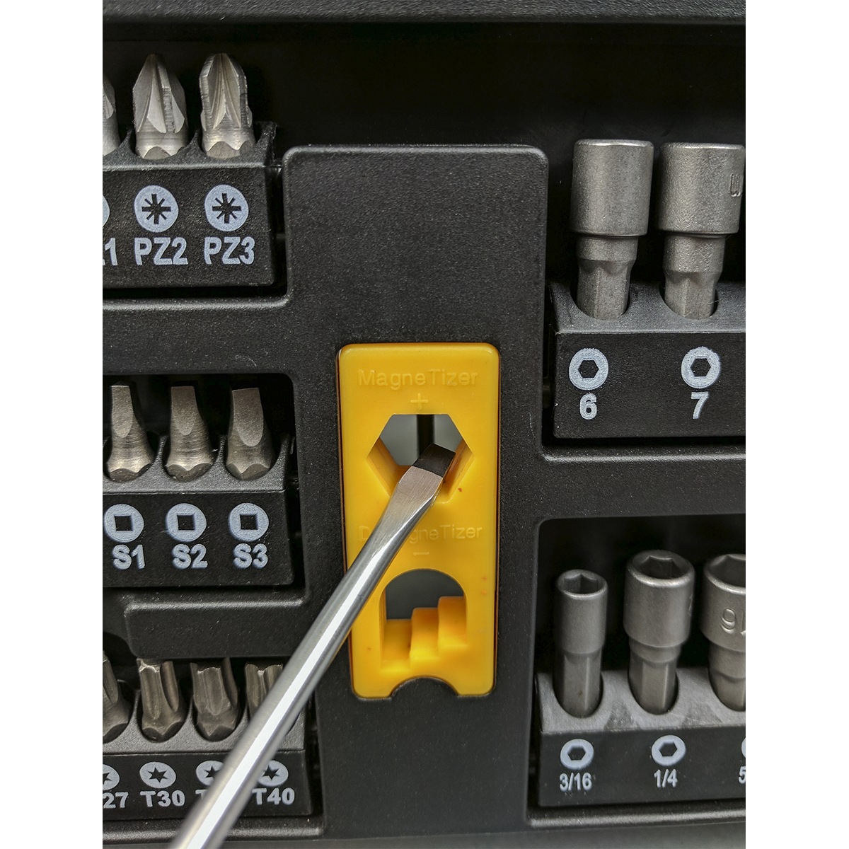 Siegen Screwdriver, Bit & Nut Driver Set 61pc
