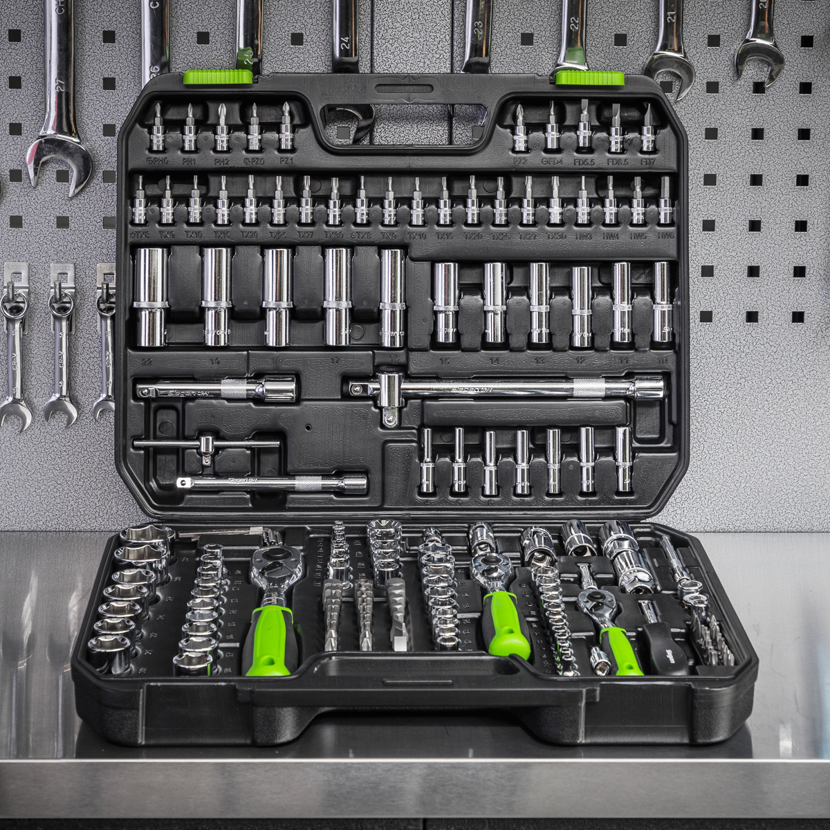 Siegen Socket Set 1/4", 3/8" & 1/2"Sq Drive 171pc