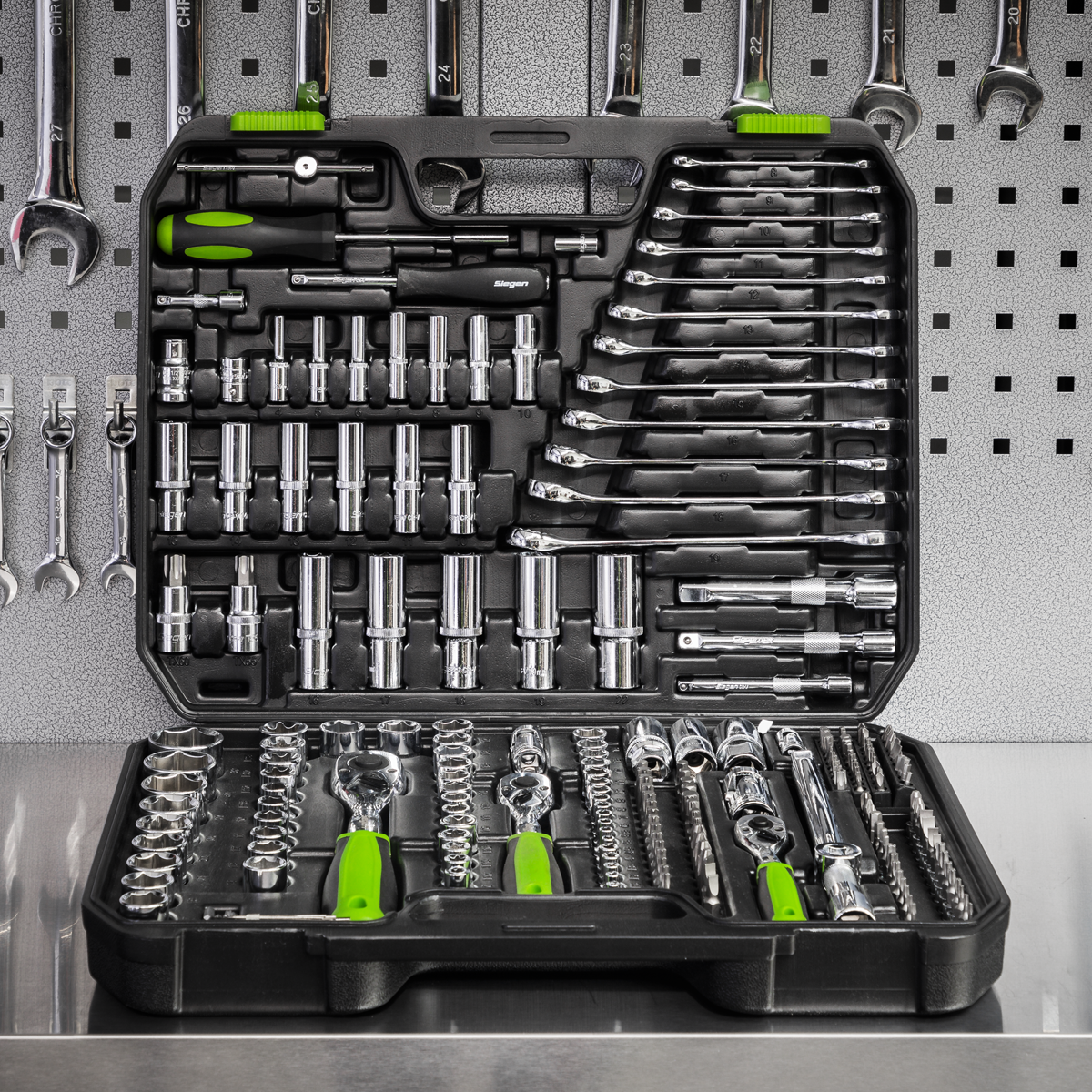 Siegen Socket Set 1/4", 3/8" & 1/2"Sq Drive 219pc