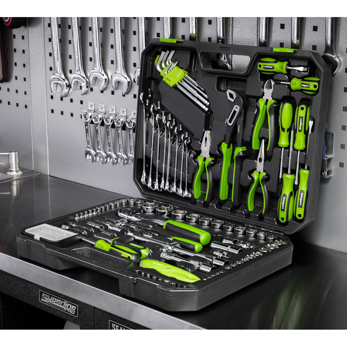 Siegen Mechanic's Tool Kit 135pc
