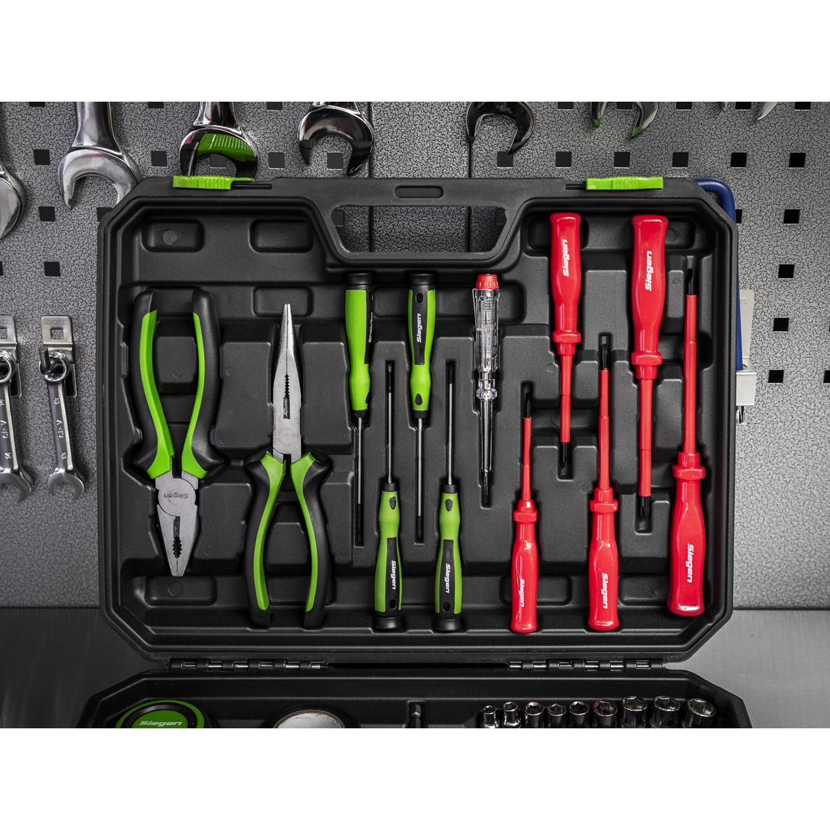 Siegen Tool Kit 73pc