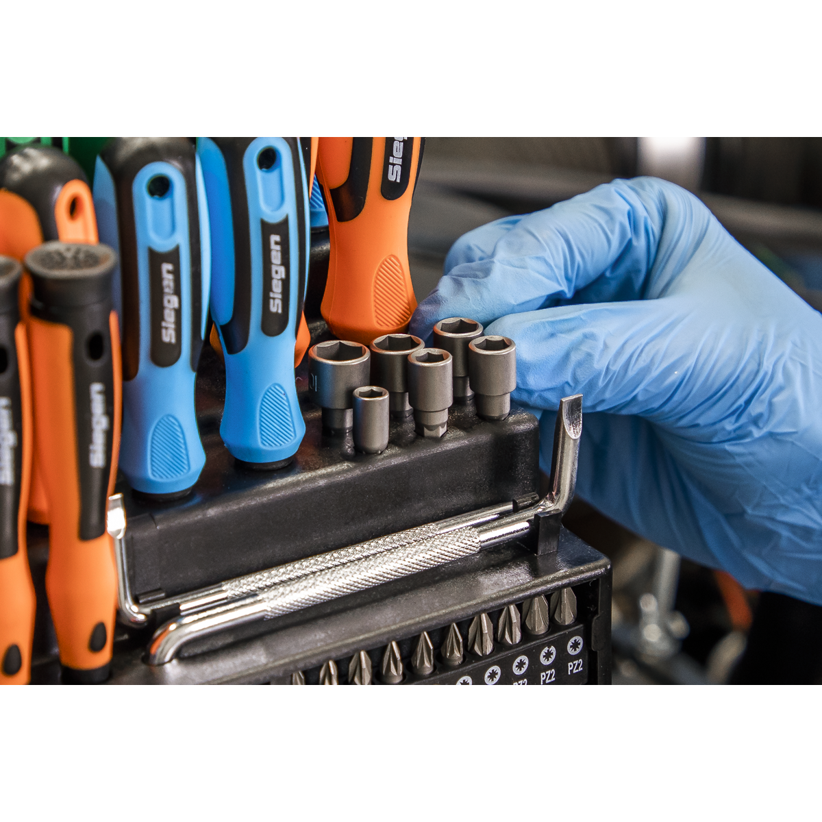 Siegen Screwdriver, Bit & Nut Driver Set 100pc