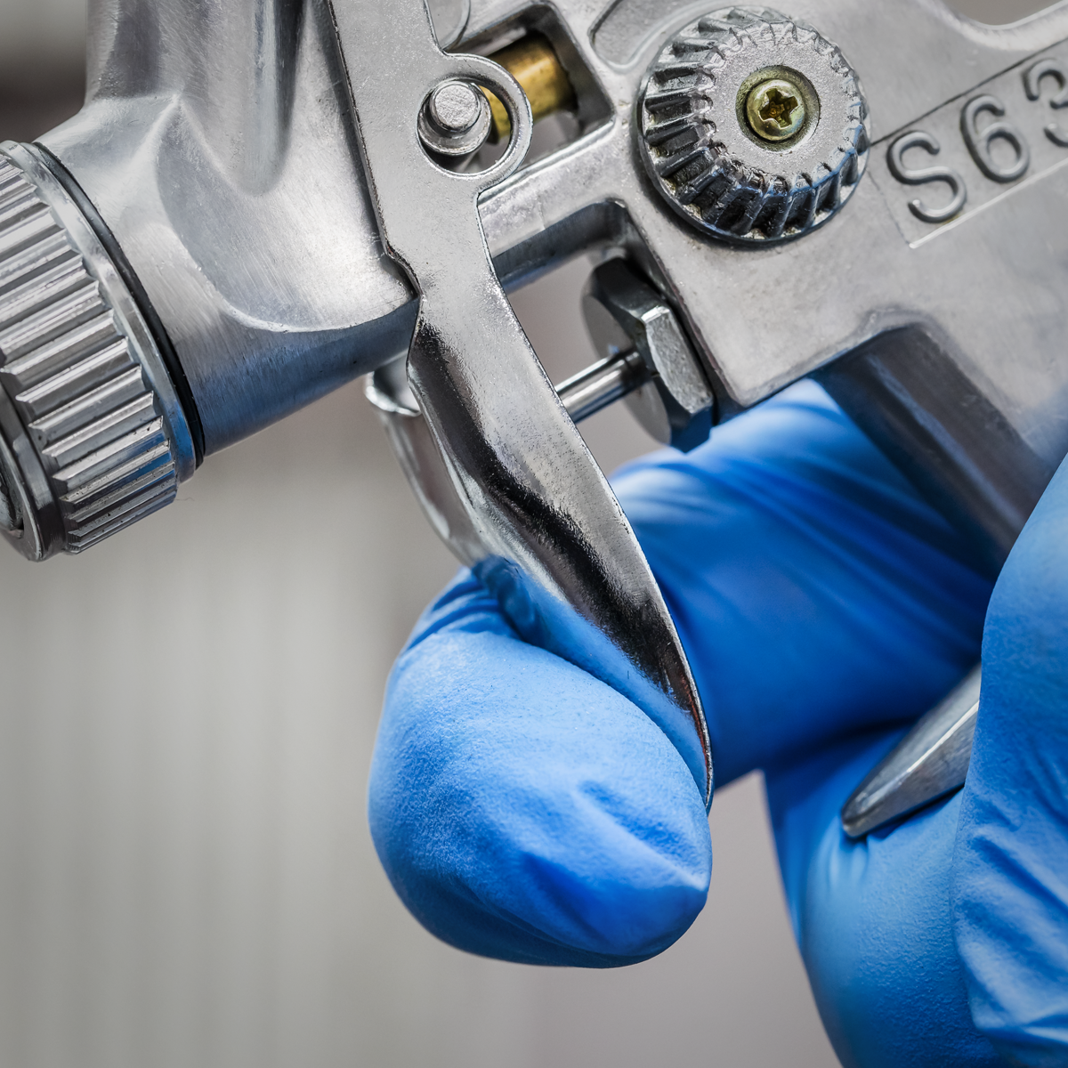 Siegen General-Purpose Gravity Feed Touch-Up Spray Gun 1mm Set-Up
