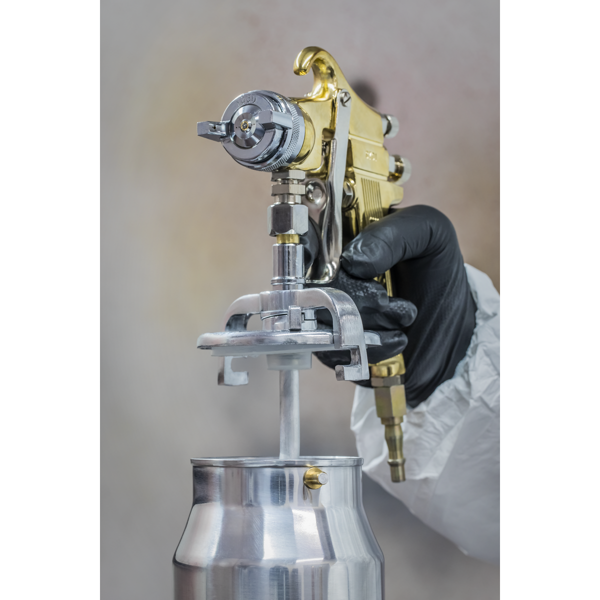 Workshop Gold Series Suction Feed Spray Gun 1.8mm Set-Up