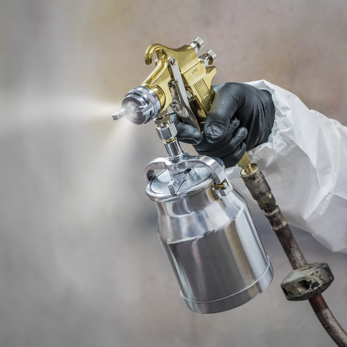 Workshop Gold Series Suction Feed Spray Gun 1.8mm Set-Up