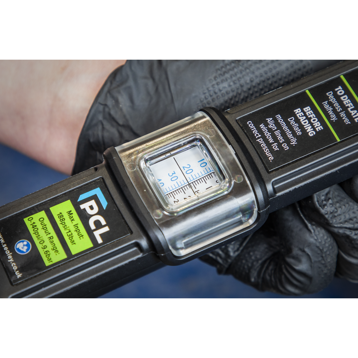 PCL Airlite Eco Tyre Inflator with Clip-On Connector