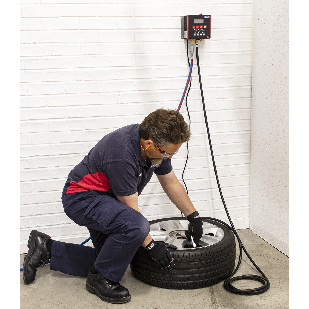 PCL Professional Qube Digital Tyre Inflator with OPS & Nitrogen Purge