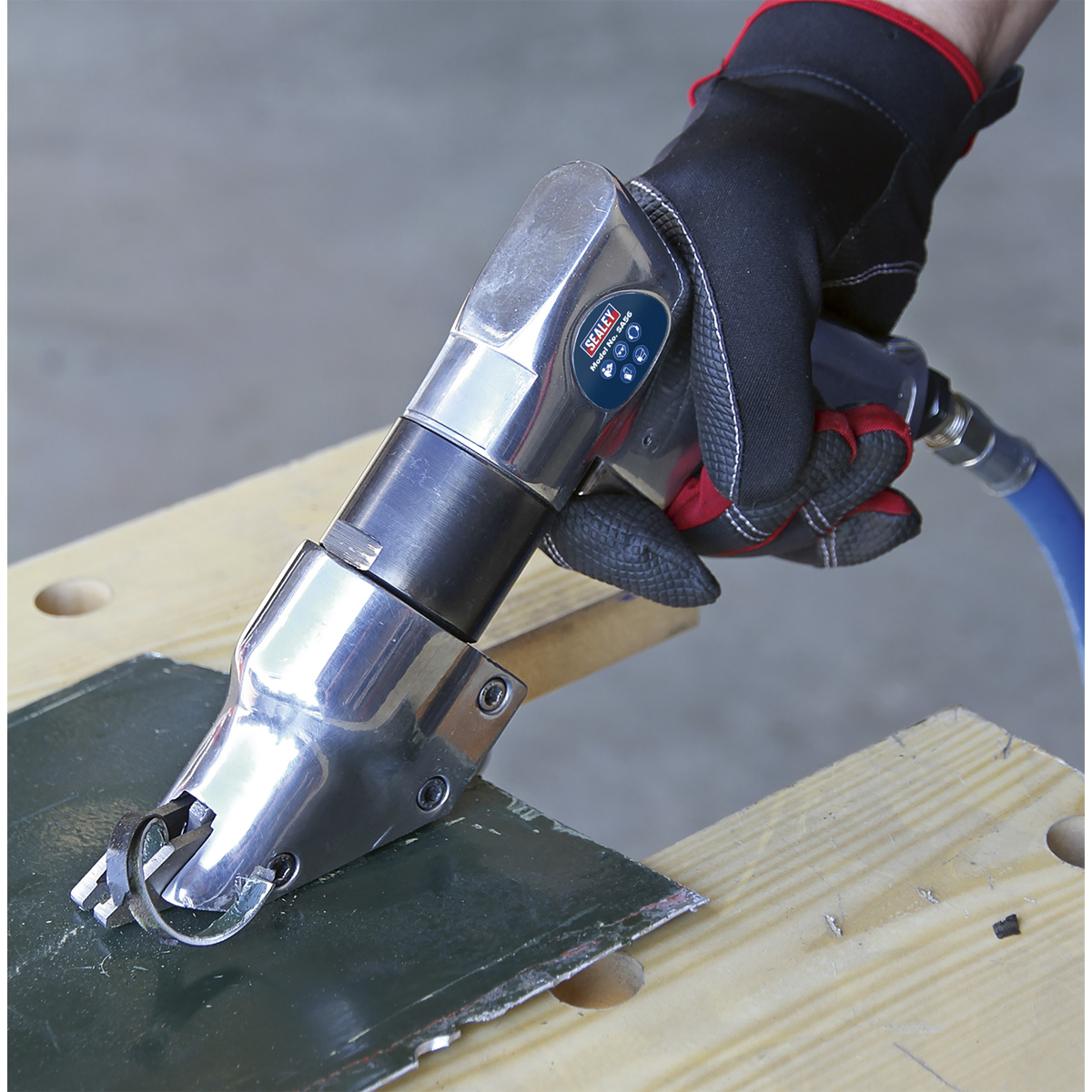 Pistol Type Air Shears