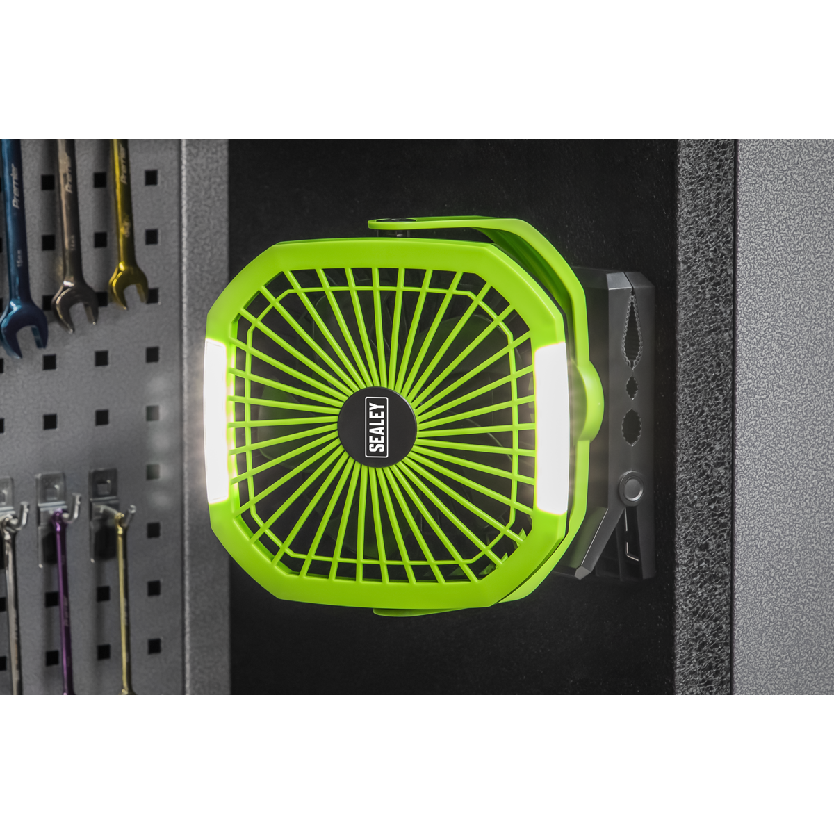 4-Speed Portable Clip Fan with Worklight 8"