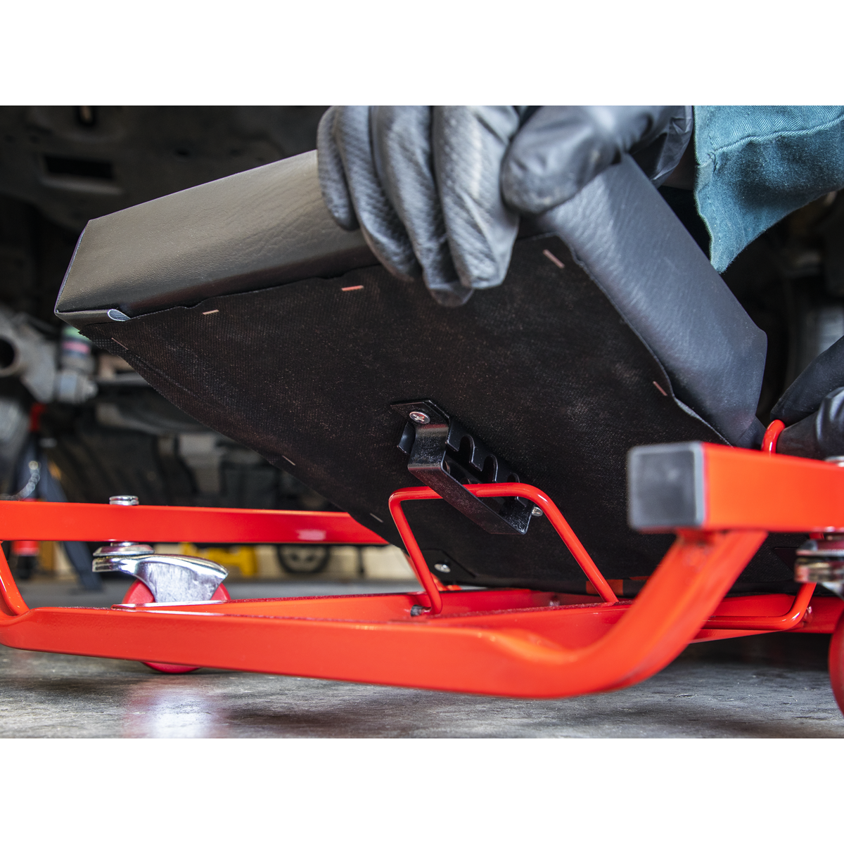 American-Style Deluxe Creeper 40" with Steel Frame, 6 Wheels & Adjustable Headrest