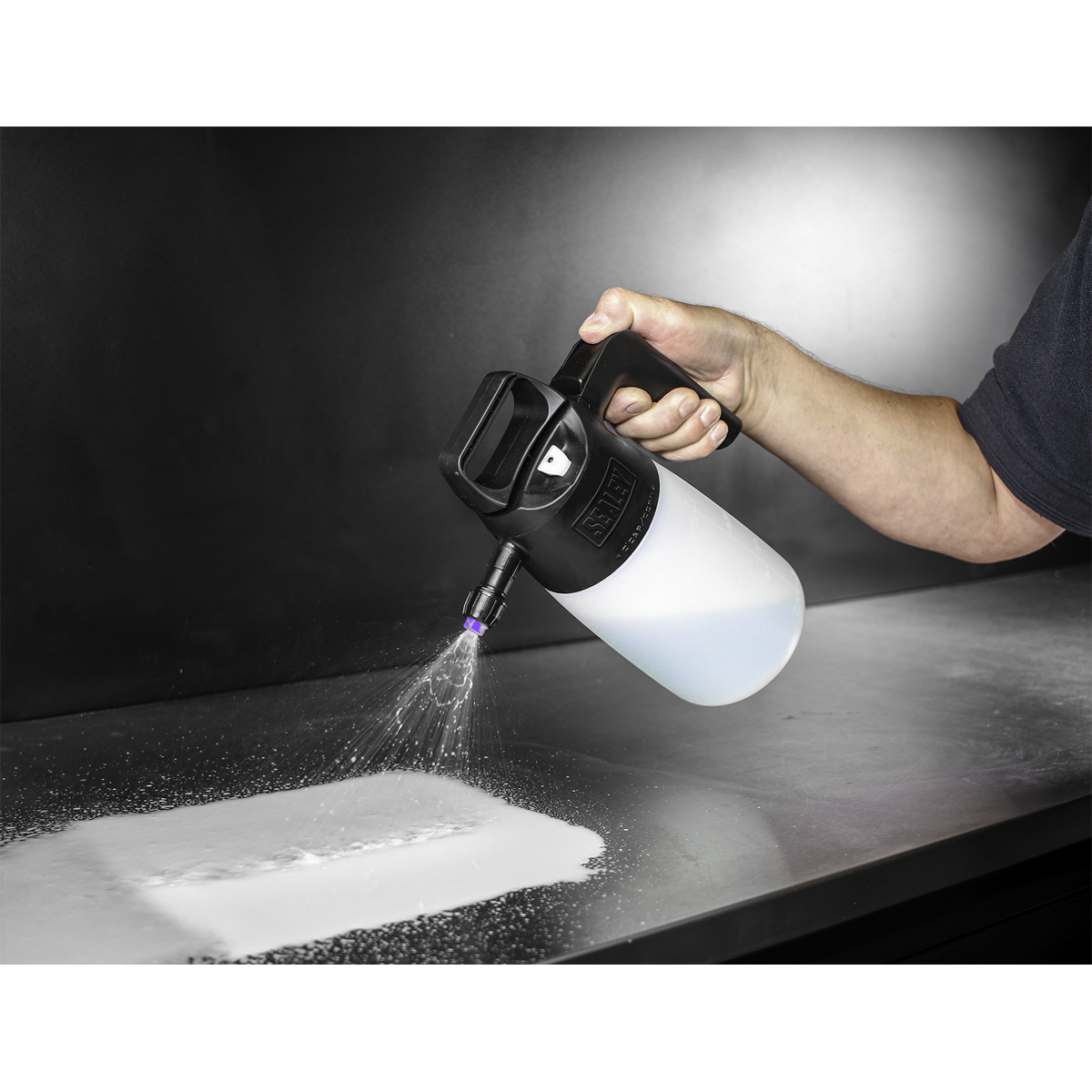 Premier Snow Foaming/Maintenance Pressure Sprayer