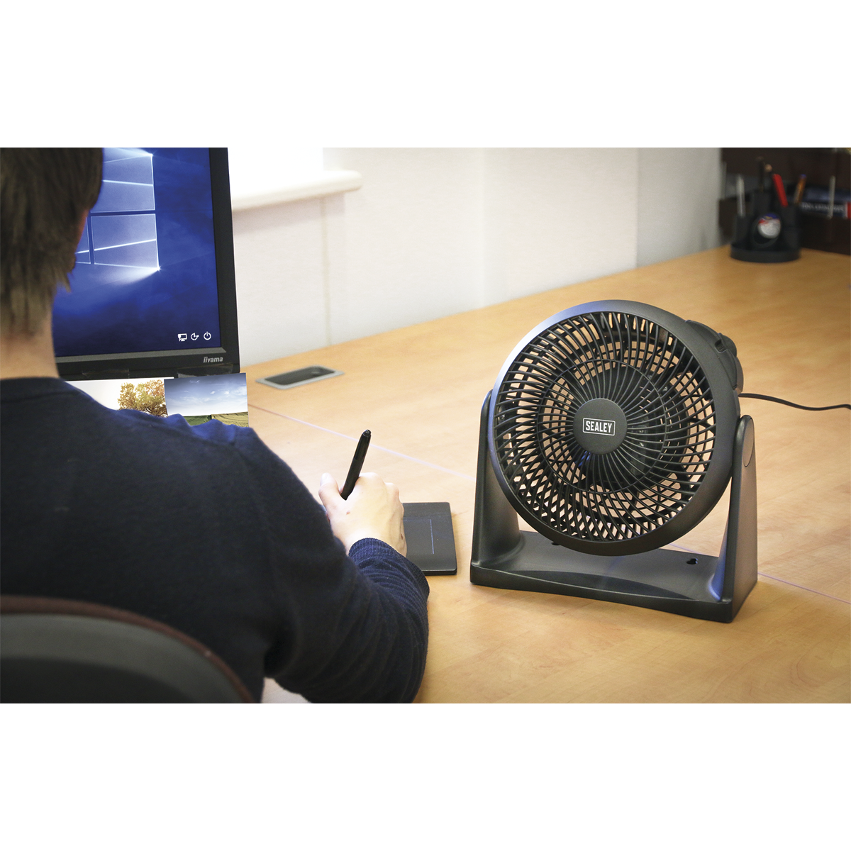 3-Speed Desk/Floor Fan 230V