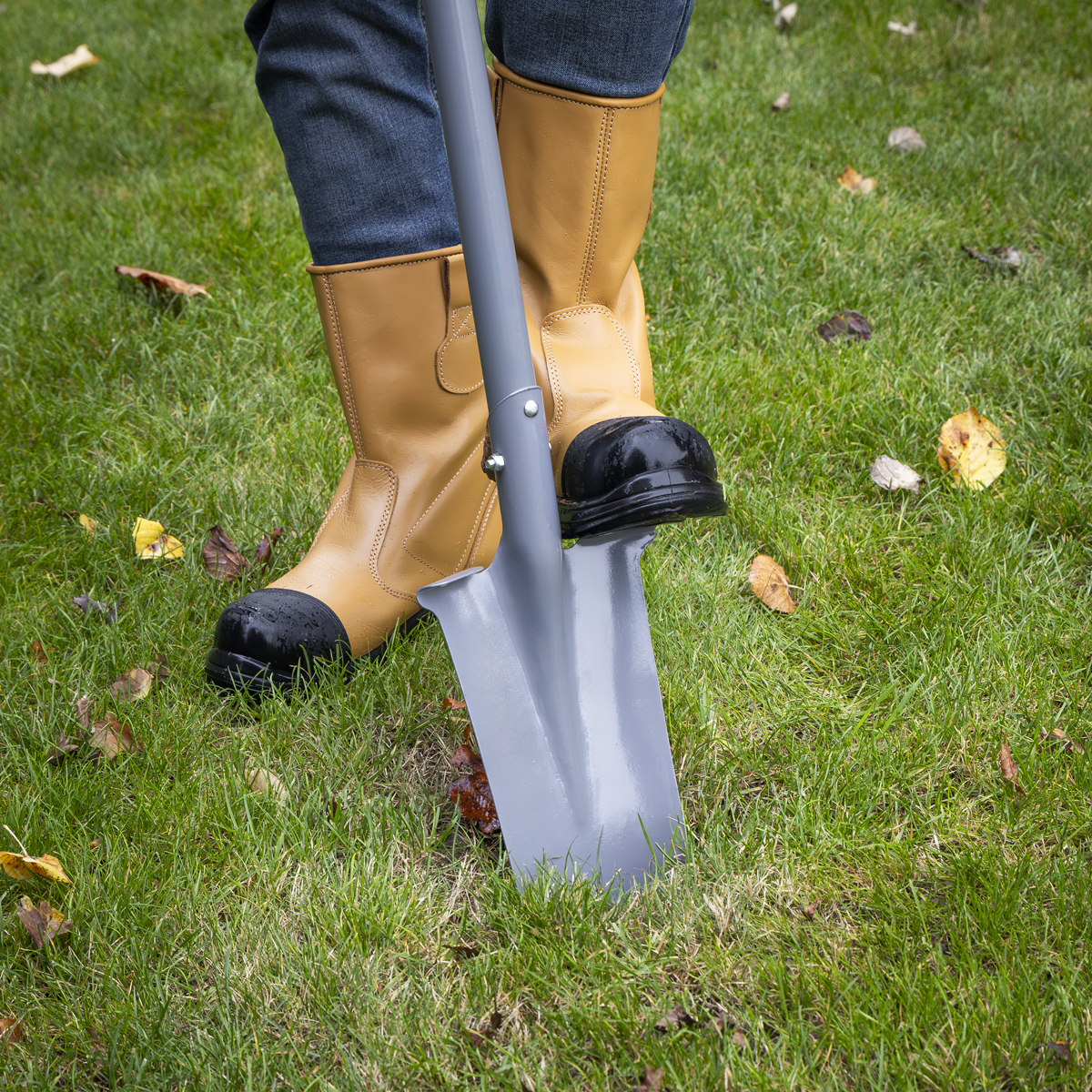 Long Handled Fencing Spade 1200mm