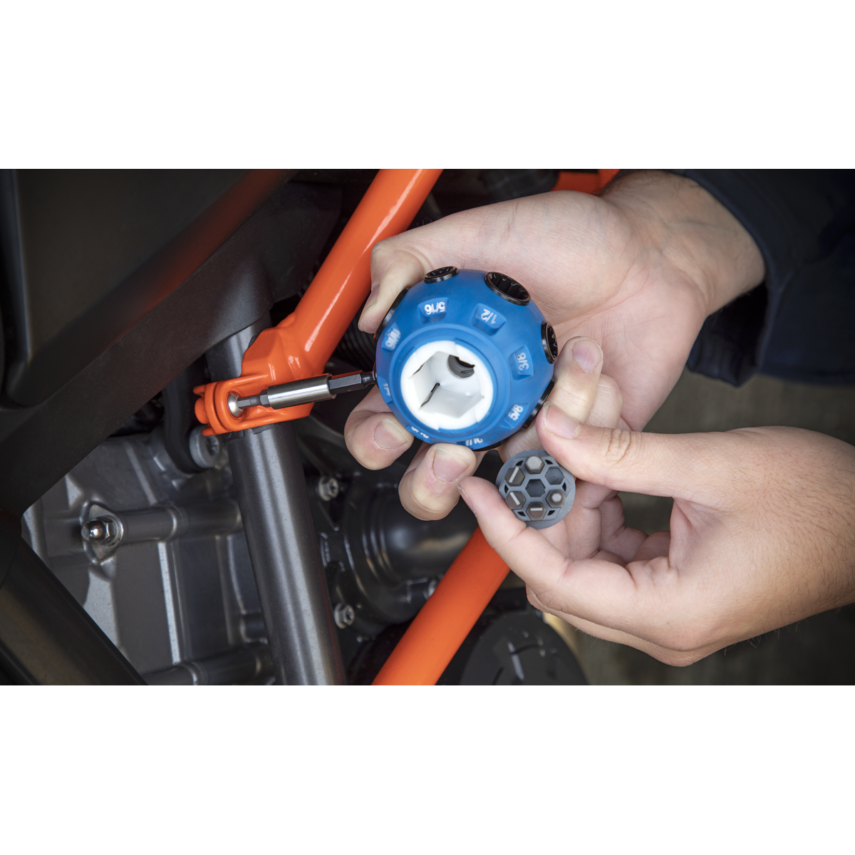Total Drive® Ball Wrench 40-in-1