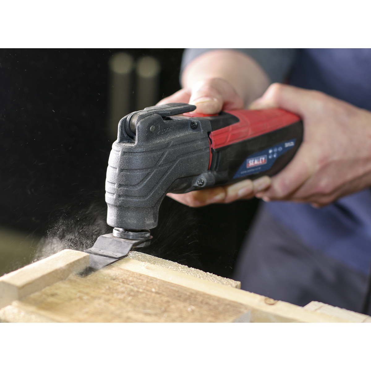 Variable Speed Quick Change Oscillating Multi-Tool 300W/230V