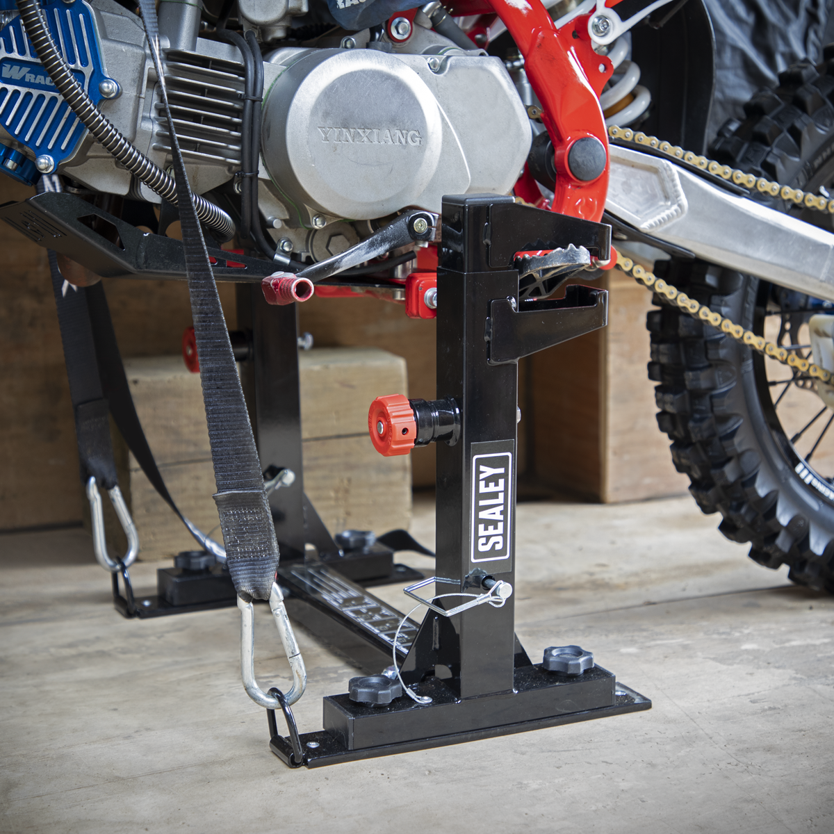 Motocross Bike Fast Lock Tie Down System