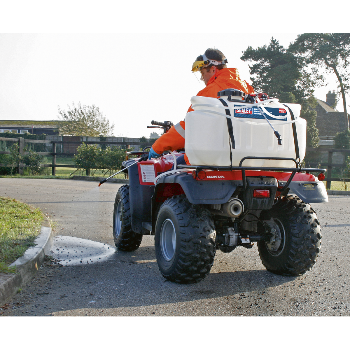 Broadcast/Spot Sprayer 98L 12V