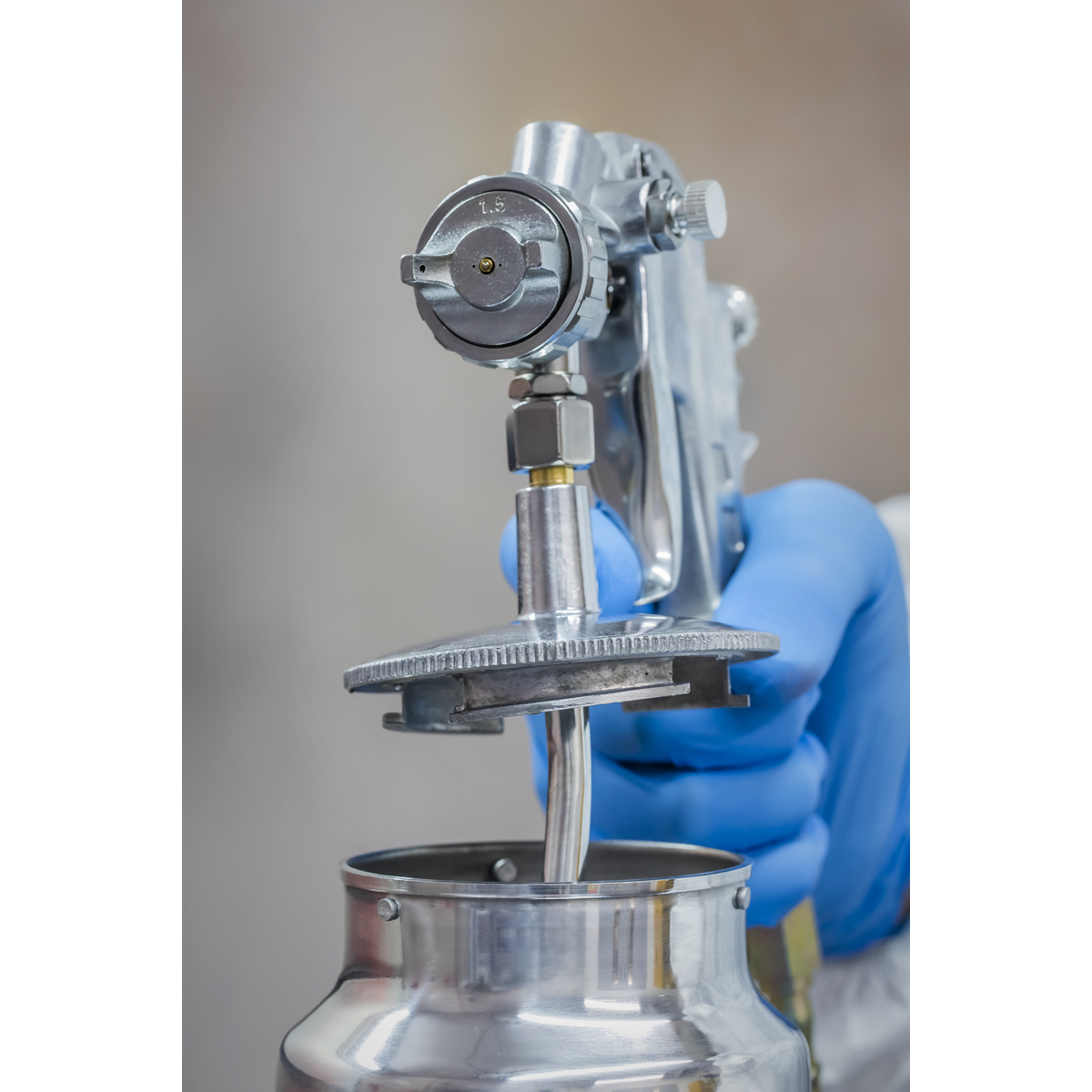 General-Purpose Suction Feed Spray Gun 1.5mm Set-Up