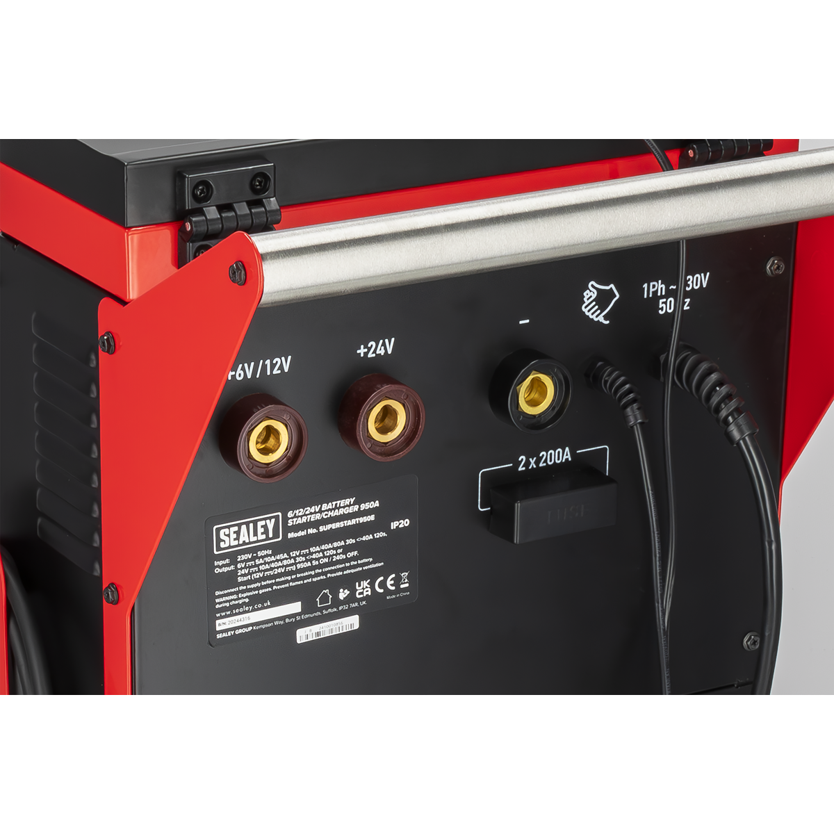 6/12/24V Battery Starter/Charger 950A