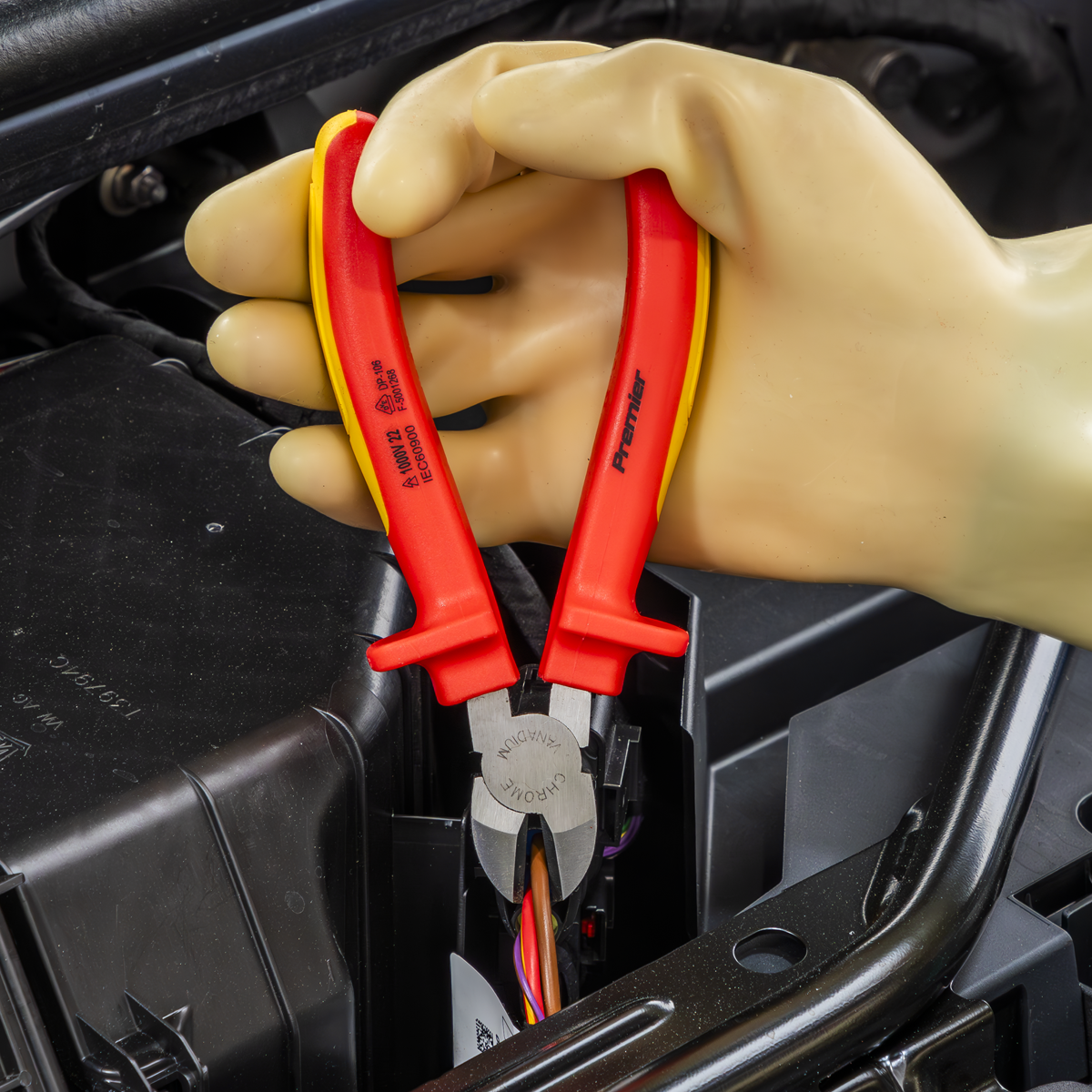 Premier Insulated Pliers Set with Tool Tray 4pc - VDE Approved