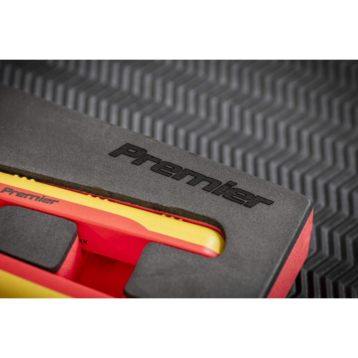 Premier Insulated Pliers Set with Tool Tray 4pc - VDE Approved