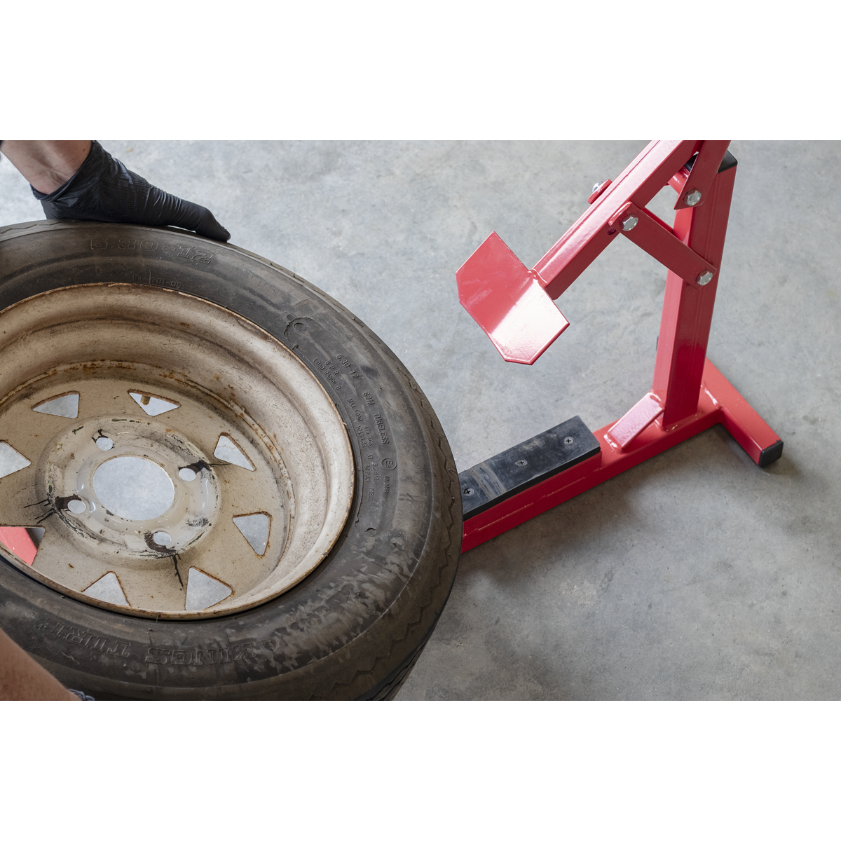 Tyre Bead Breaker