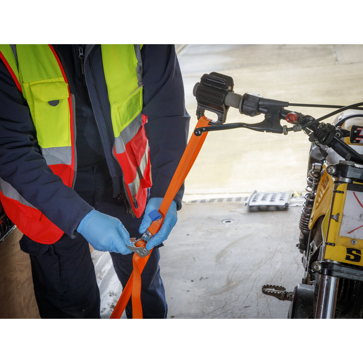 Handlebar Tie Down Clamp - Pair