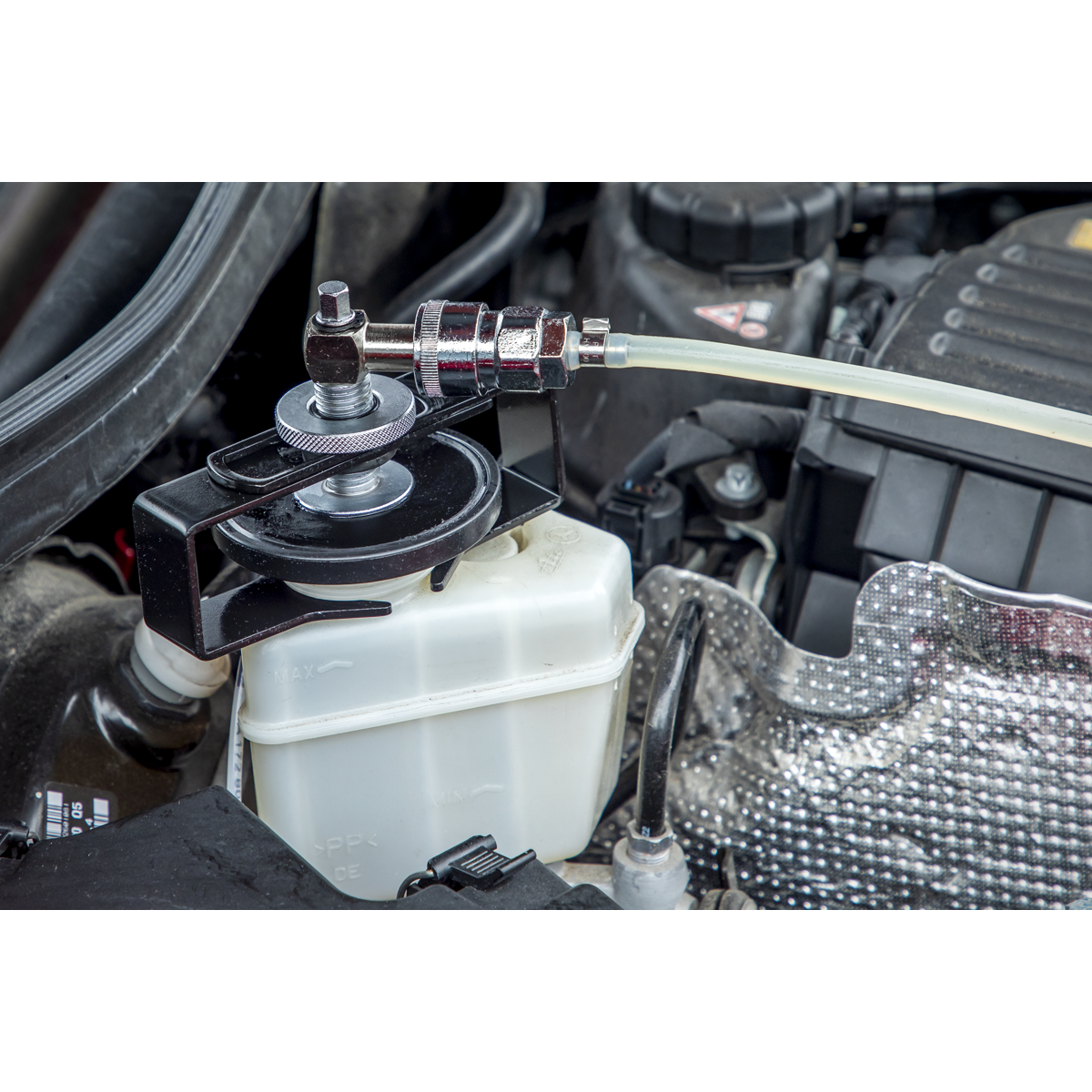 Universal Adaptor Brake & Clutch Bleeder Cap