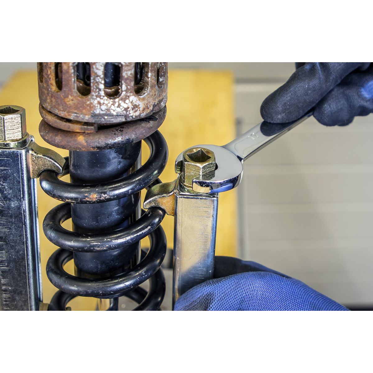 Motorcycle Coil Spring Compressor