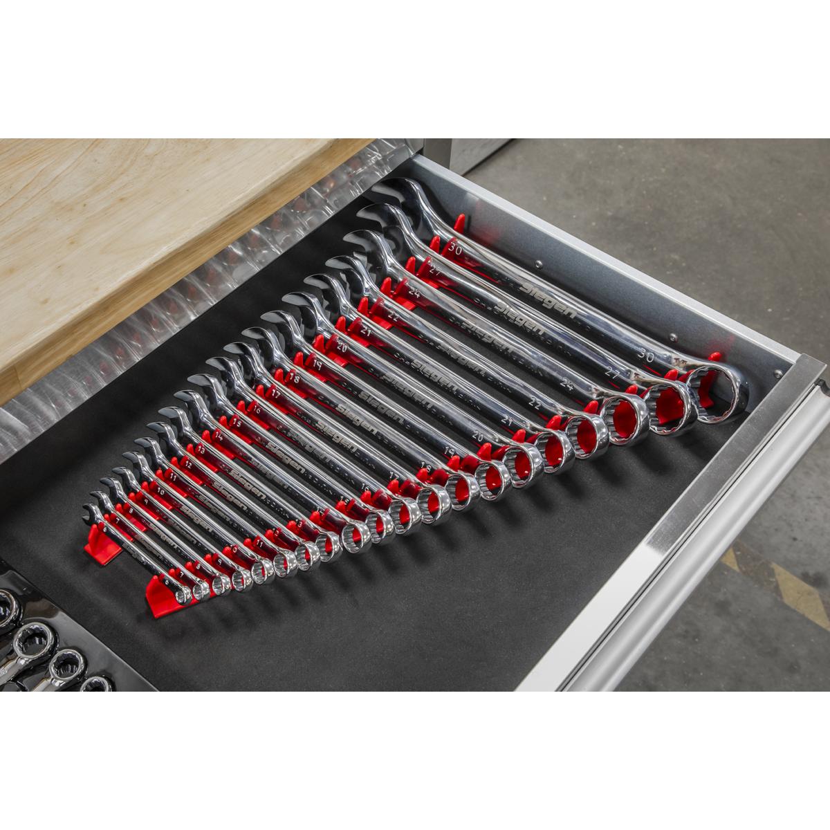 Premier Magnetic Sharks Teeth Spanner Rack 2pc