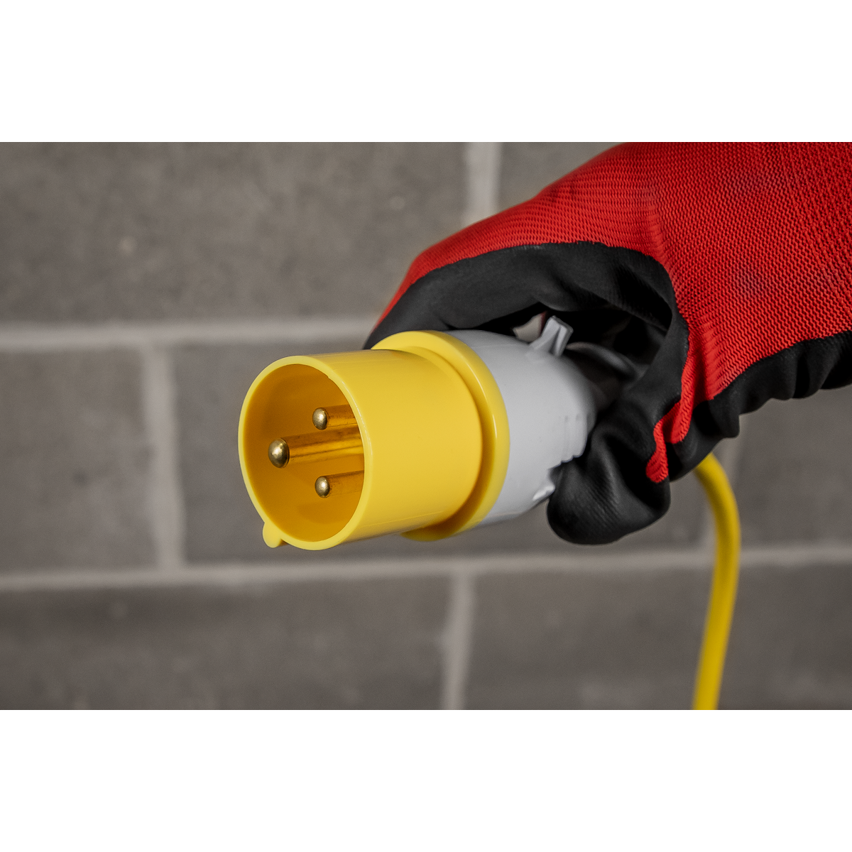 4-Way Splitter Box 110V