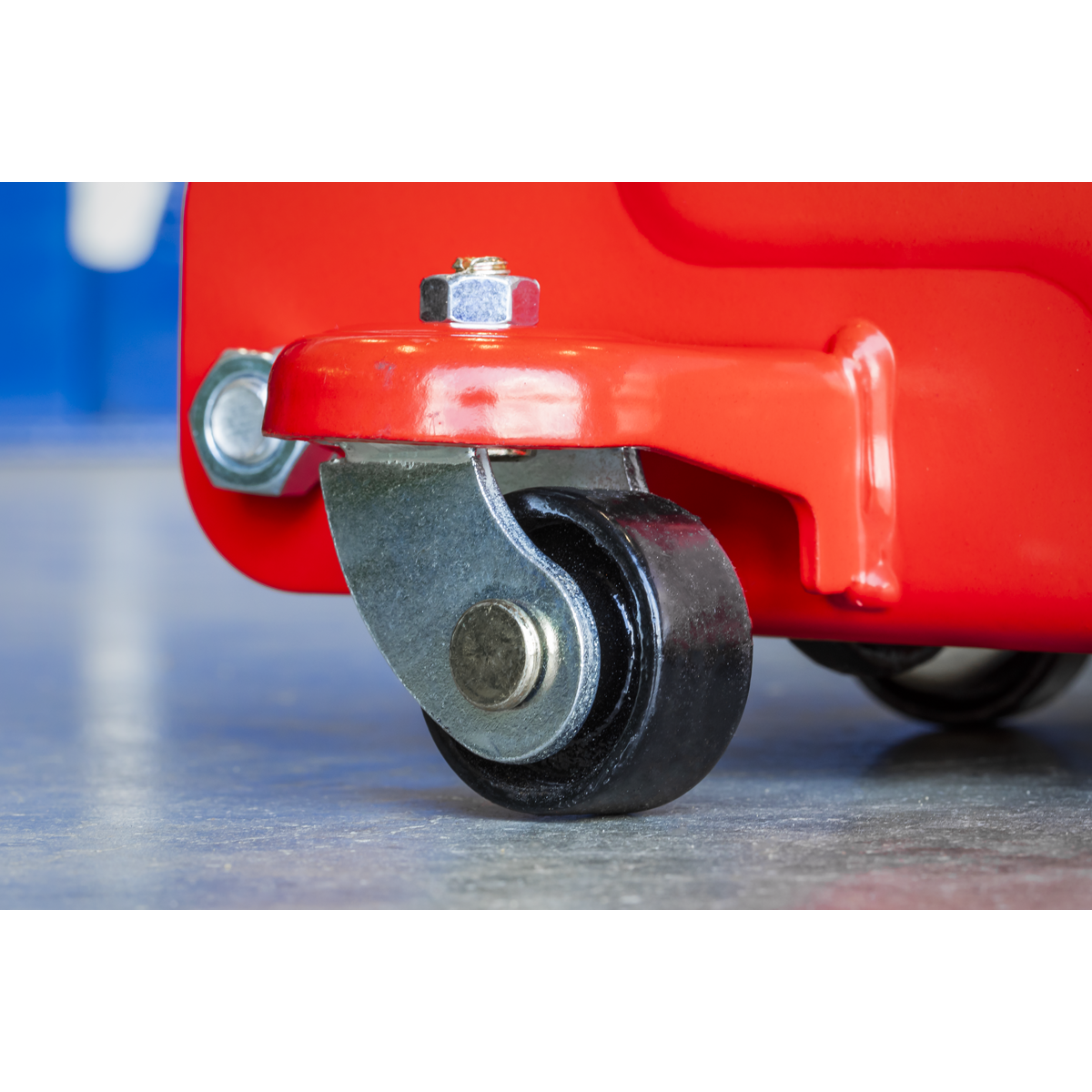 Short Chassis Trolley Jack 1.5 Tonne
