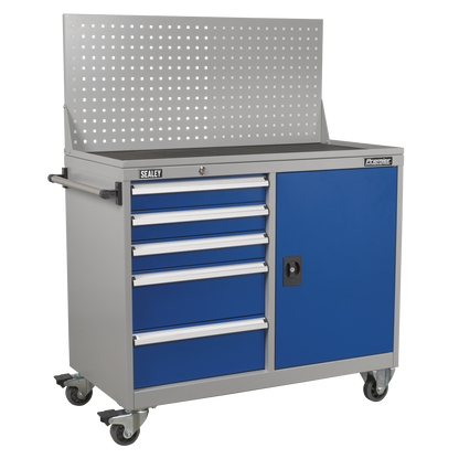 Premier Industrial™ Mobile Workstation with 5 Drawers & 1 Shelf