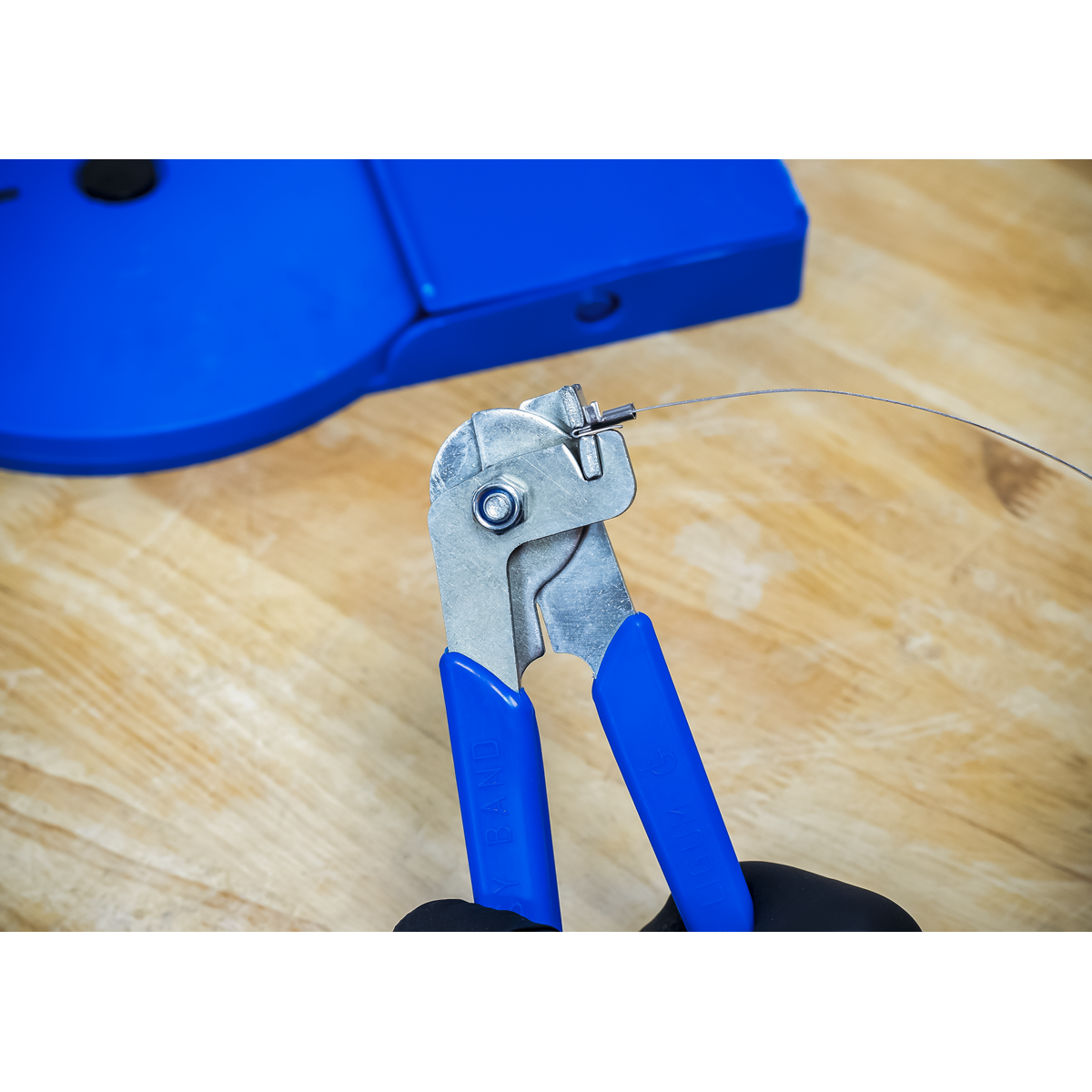 Universal CVJ Boot Clamp Kit