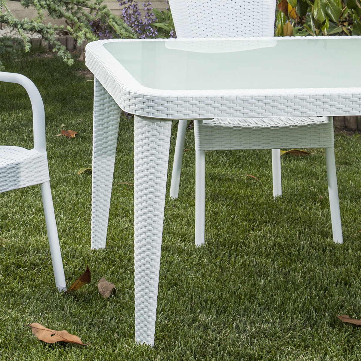 Dellonda Weather-Resistant Polypropylene/Fibreglass Dining Table with Tempered Glass Top - Ivory White
