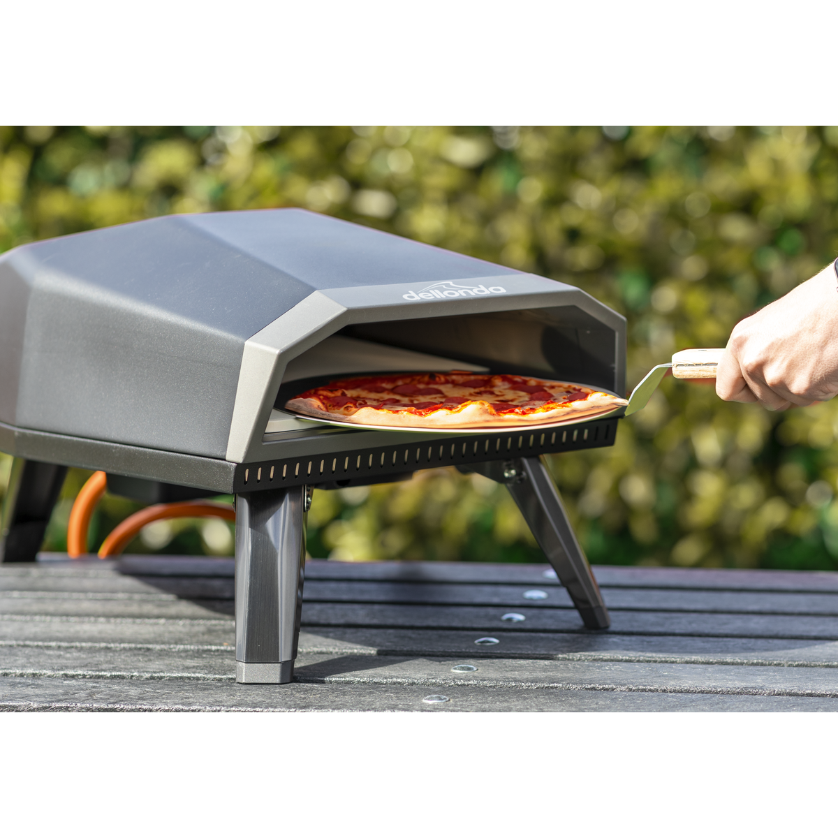 Dellonda Gas Pizza Oven with Water-Resistant Cover/Carry Bag & 12" Pizza Peel