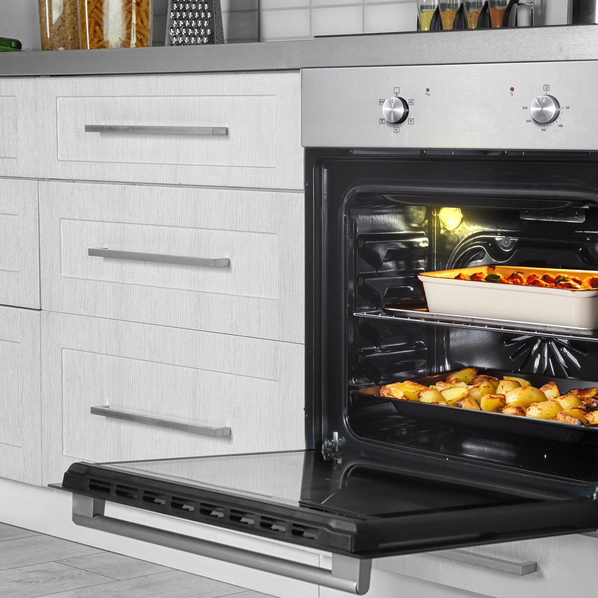 Baridi Integrated Fan-Assisted Electric Oven 60cm 55L Capacity - Black/Stainless Steel