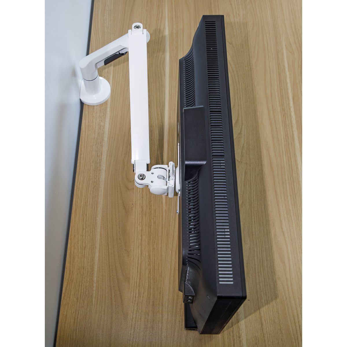 Dellonda Adjustable Single Monitor Arm with 360° Rotation - White