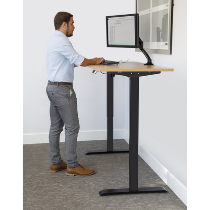 Dellonda Oak Electric Adjustable-Height Standing Desk with Memory, Quiet & Fast 1400 x 700mm